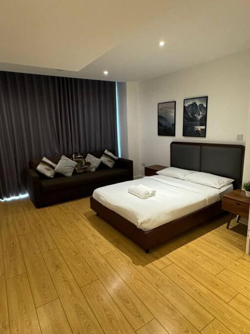 Piccadilly Living 1 Bedroom Flat In Vr11 Apartamento *